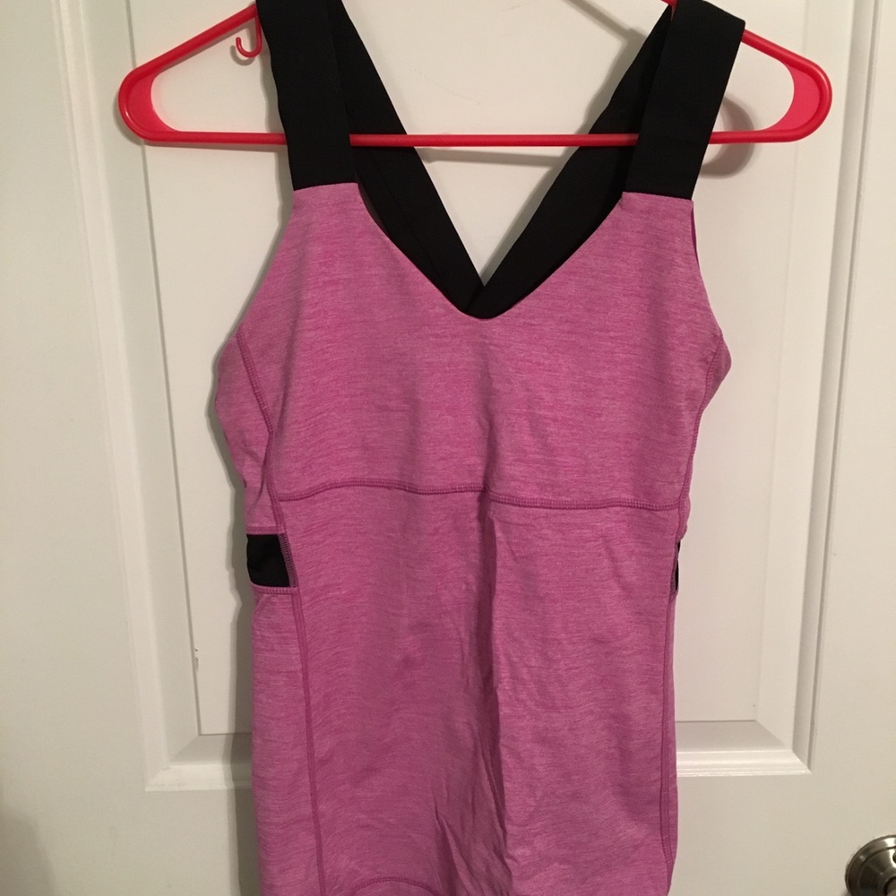 Lululemon tank top